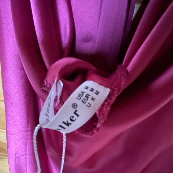 Cantonwalker Women's Sz M Cowl Neck Halterneck Slip On Backless Satin Mini Dress - Picture 3 of 6